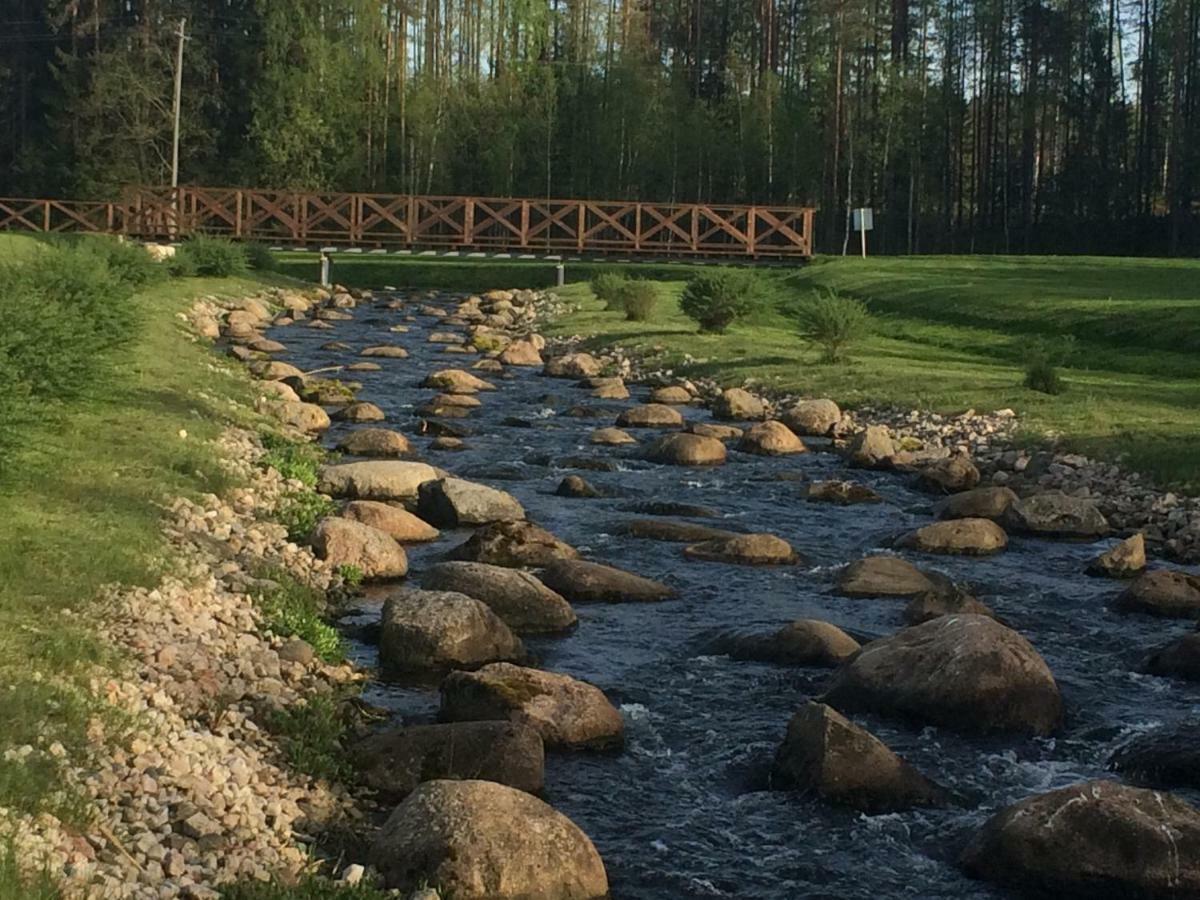 Hotel Orupohja Kaempingud Ja Telkimisala Põlva Exterior foto